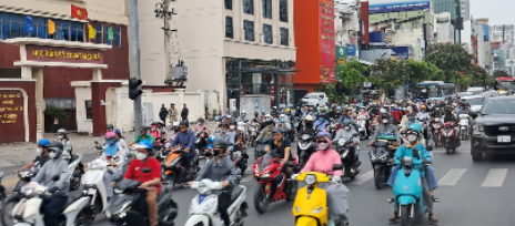 straatbeeld in Ho Chi Minhstad tijdens eerste dag reizen door Vietnam